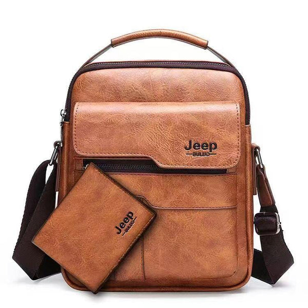 Bolsa Masculina Jеер de Couro + Carteira de Brinde Bolsa Masculina Jеер de Couro + Carteira de Couro Brinde Mil e Dois Descontos Marrom 