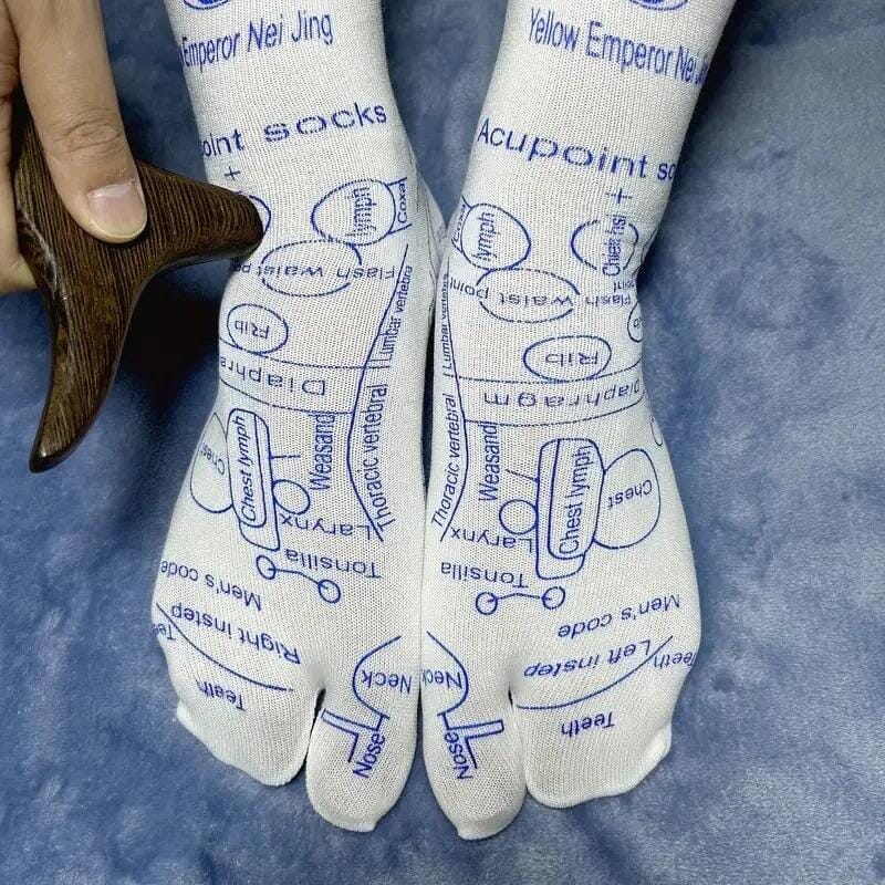 Kit Terapêutico: Meias De Reflexologia Com Ferramenta De Massagem Chinelo ortopédico Mil e Dois Descontos 