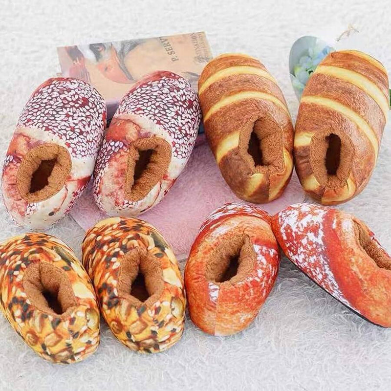 Pantufas Croissant® - Pães de Pelúcia (ESTOQUE LIMITADO) Pantufas google Mil e Dois Descontos 
