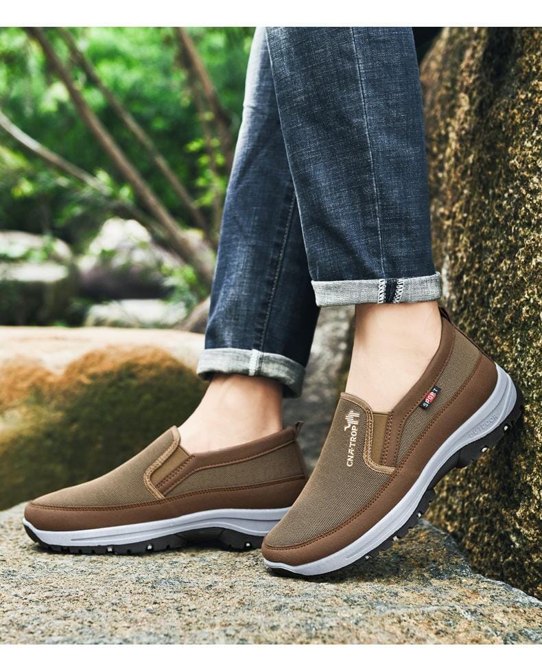 Tênis Mocassim Ortopédico Antiderrapante - ConfortoPlus Tênis Mocassim Ortopédico Antiderrapante - ConfortoPlus Mil e Dois Descontos 